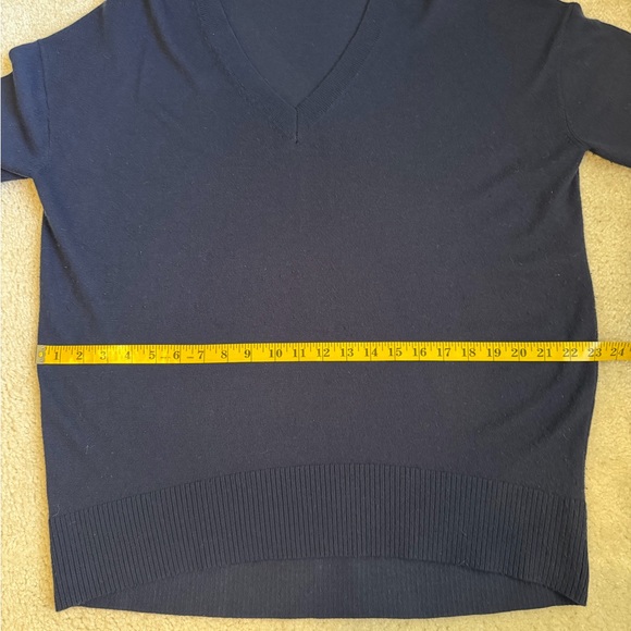 LOFT Deep Blue Knit Top size Small - Picture 8 of 11